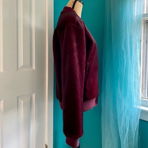 J.O.A. Faux Fur Maroon Bomber Jacket Size M - Picture 4 of 8
